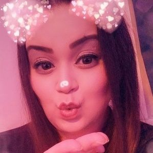 Meet your Posher, Naomi